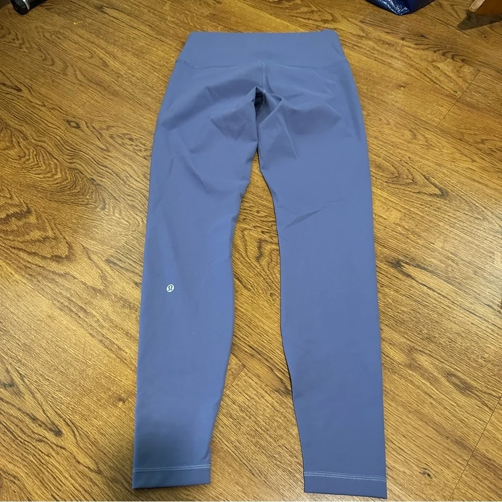 Lululemon Blue High-Waisted Leggings size 10 sports yoga run